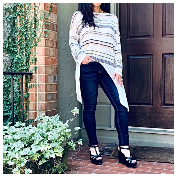 ✨PARIS✨ Gorgeous light knit tie knot sweater - Picture 4 of 8